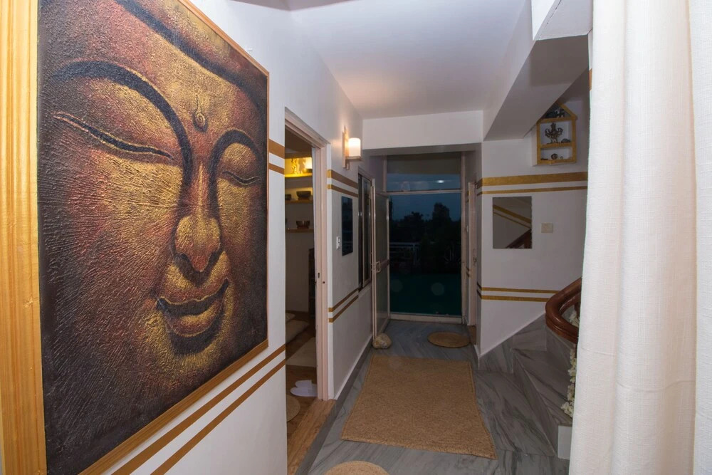 Hotel Garuda Inn