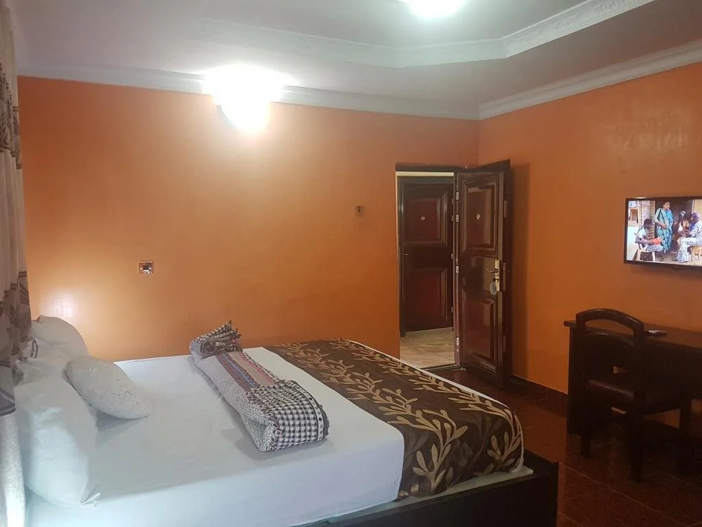 Hallmark Suites - Abeokuta