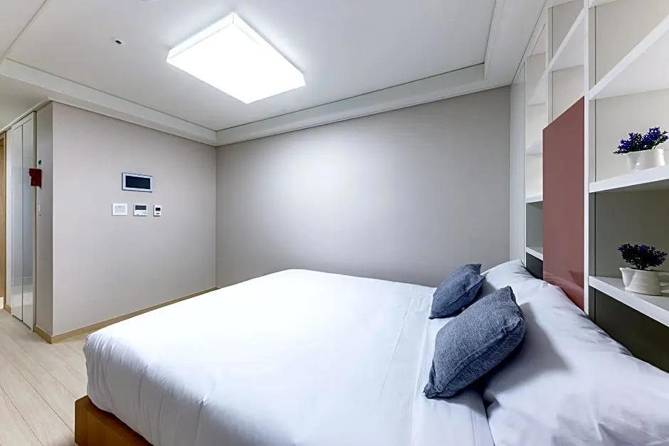 Shin Shin Hotel Seogwipo