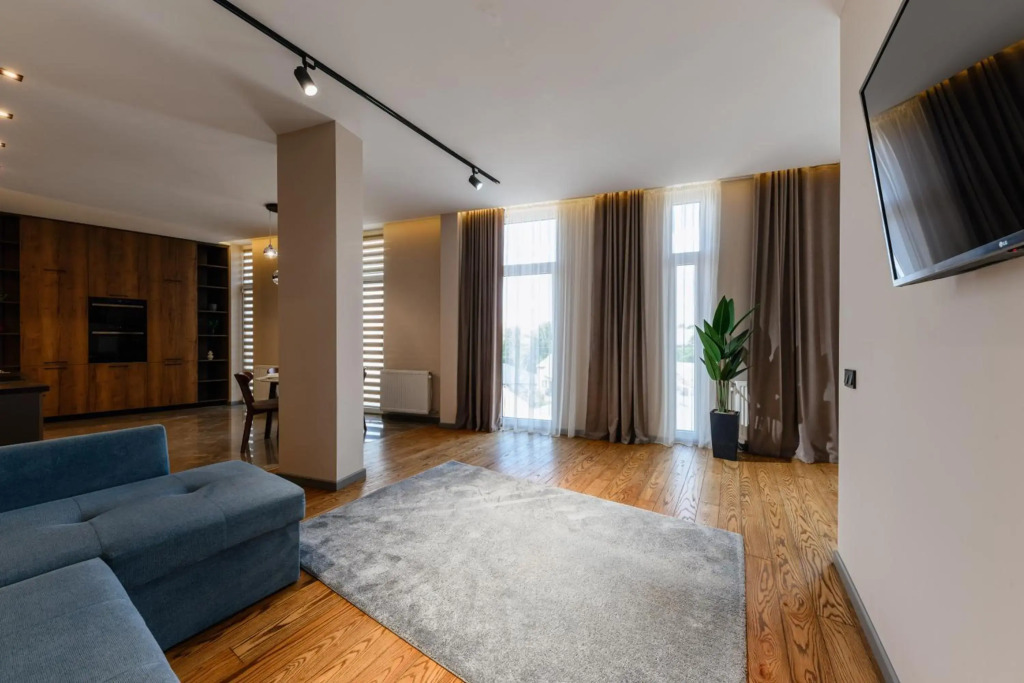 EVURI Apartments Smart House