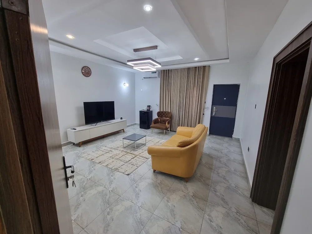 De James Hotels and Suites