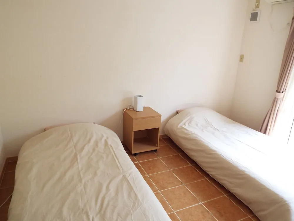 AsobiBASE Yamabare-House