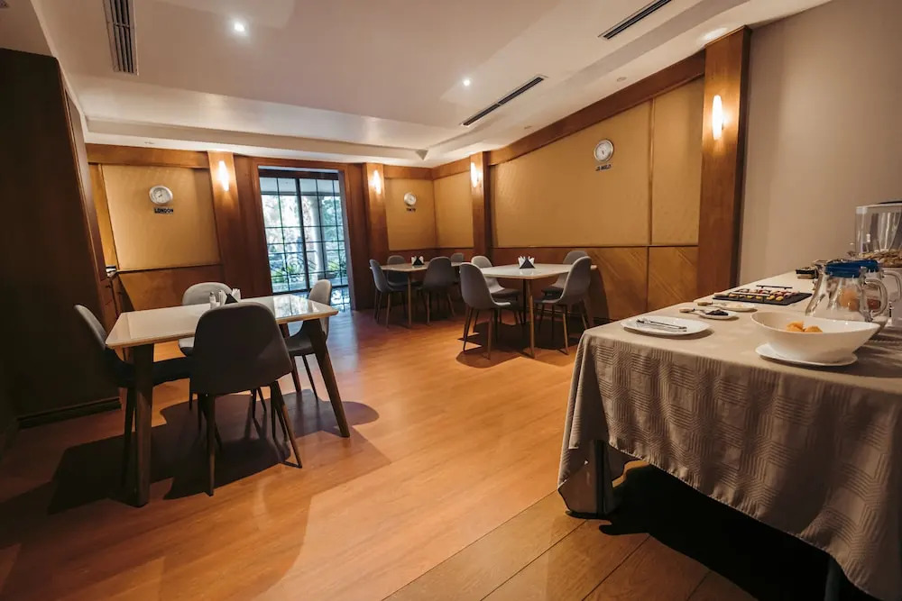 Luxva Hotel Boutique