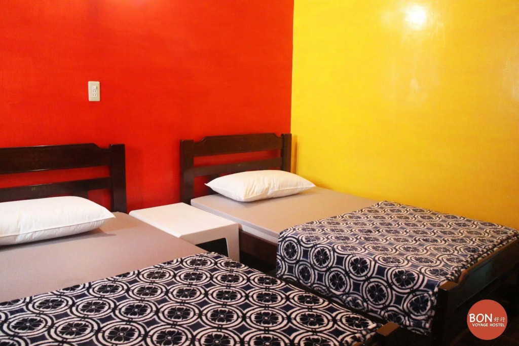 Bon Voyage Hostel