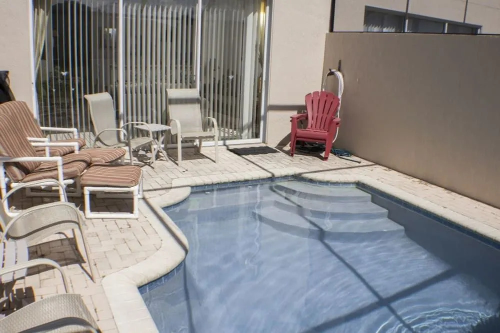 Windsor Palms 8112