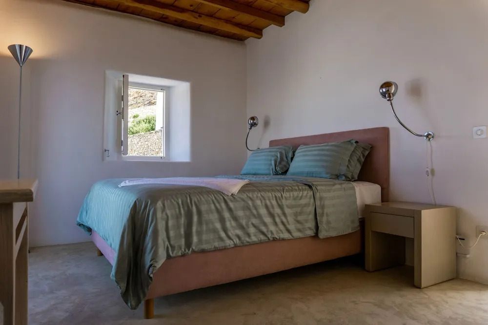 Villa Ester with Heated Pool & Hot Tub