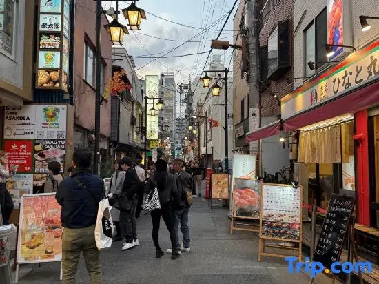 [New OPEN] Asakusa Temple! 20 seconds to Raimen / Hinoki bath · Simmons / Maximum capacity 8 people