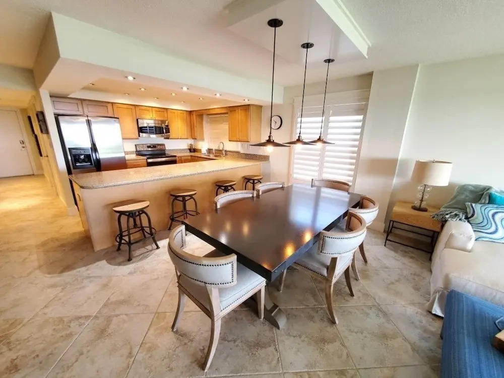 Sand Dollar 101 3 Bedroom Condo by RedAwning