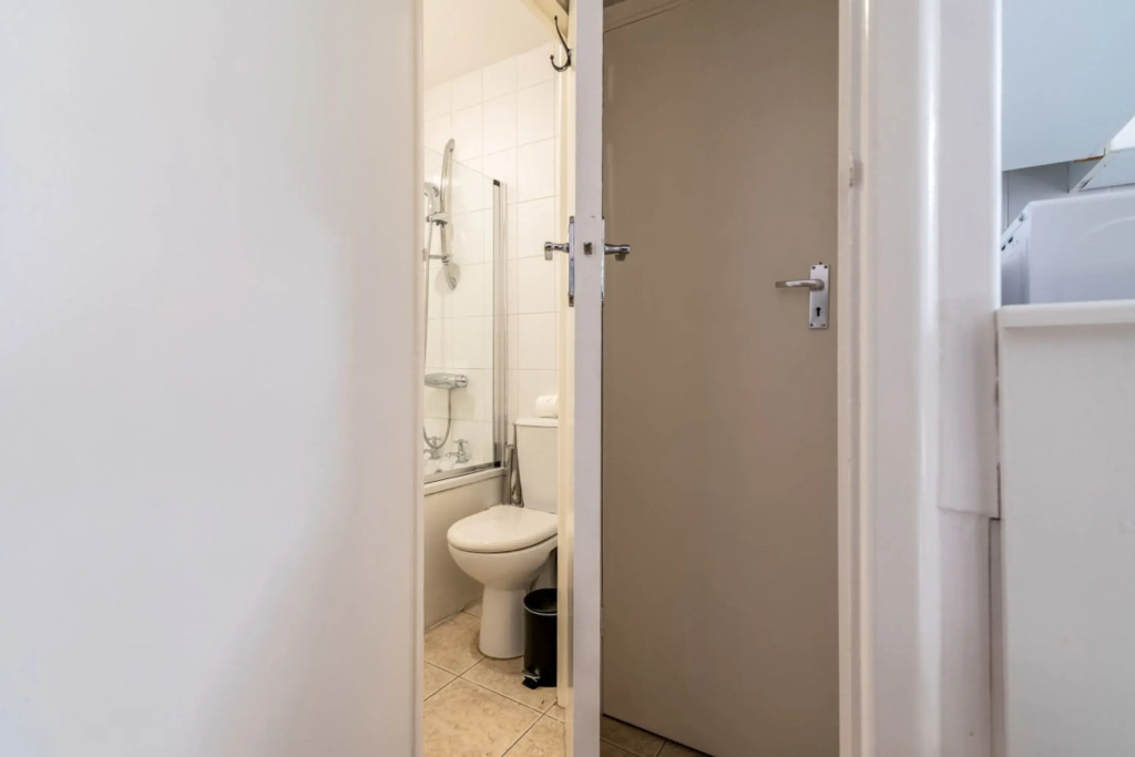 Gorgeous Putney Flat