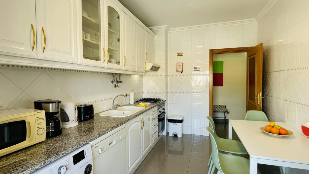 Bicos 303 by Check-in Portugal