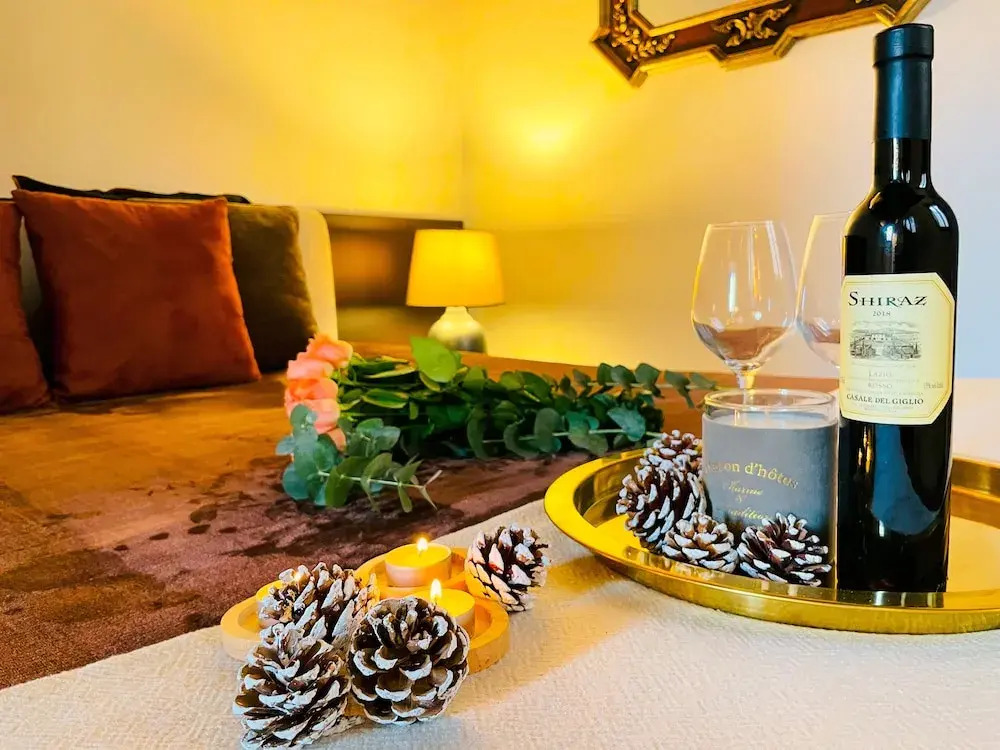 SJR Luxury Apartment Trevi Fountain