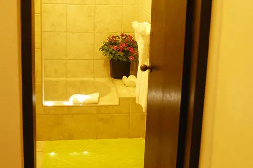 Royal Palms Hotel