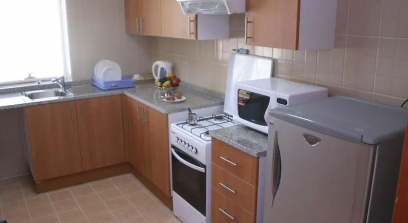 Golden Crown Hotel Apartment
