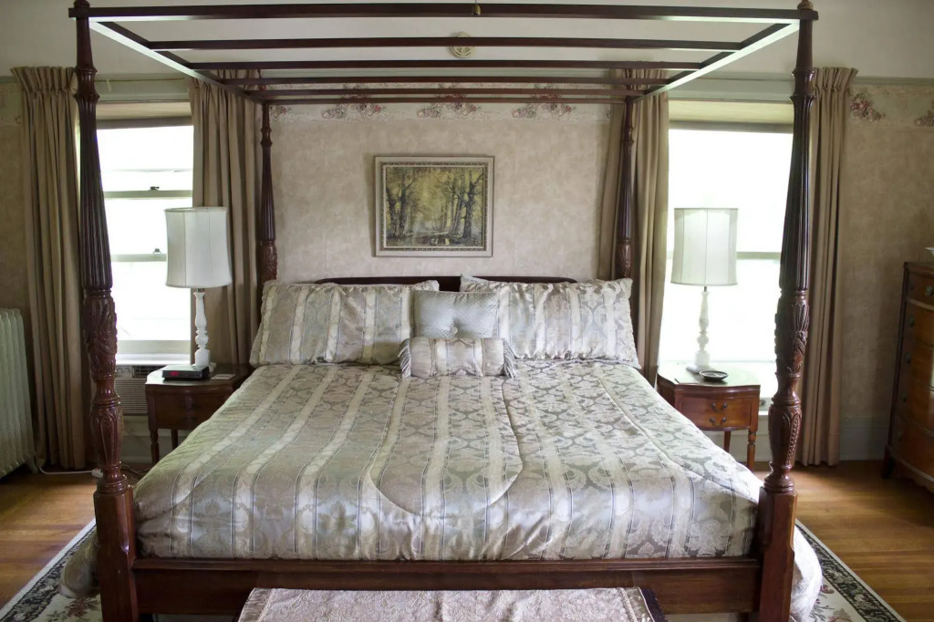 Saravilla Bed & Breakfast