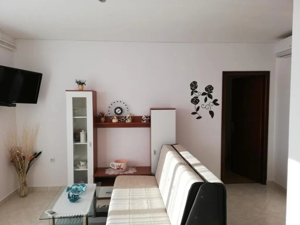 Apartment Kuki (PRC159)