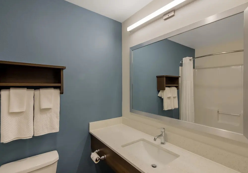 Woodspring Suites Yorktown Newport News