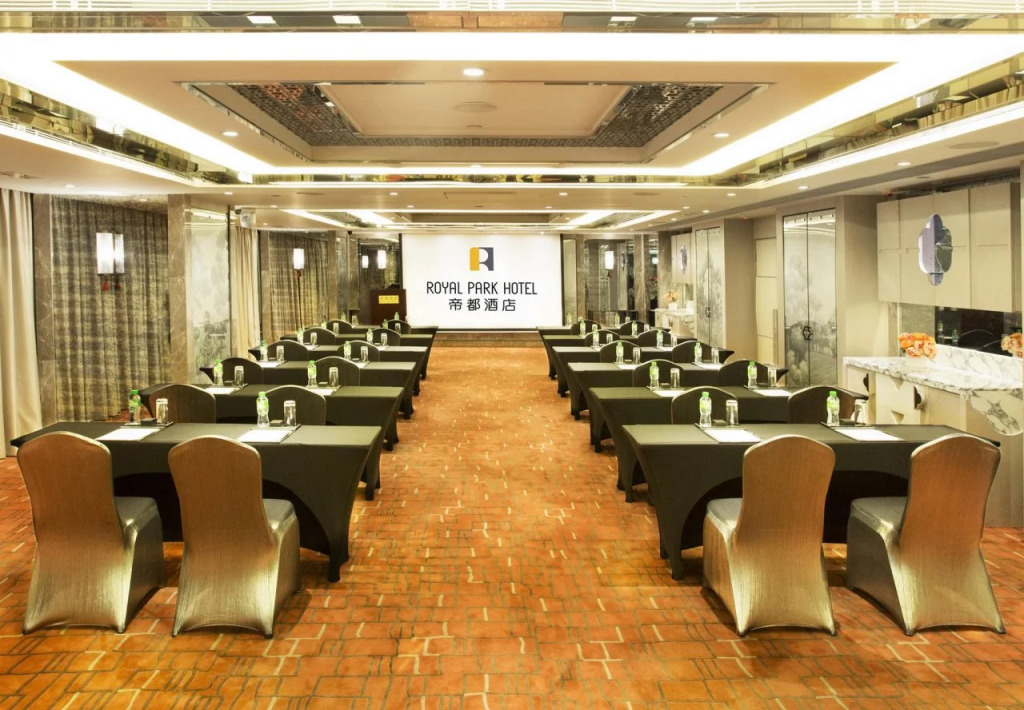 Royal Park Hotel