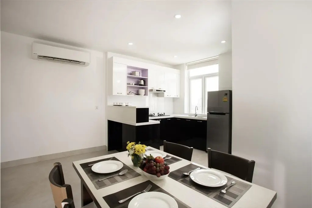 Queen Mansion Hotel & Stays