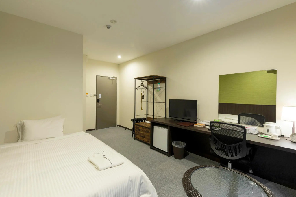Crown Hotel Okinawa Annex
