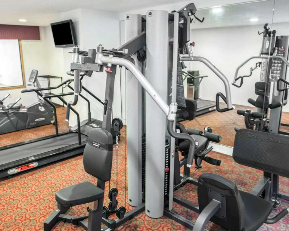 Quality Inn & Suites Indianapolis Northwest