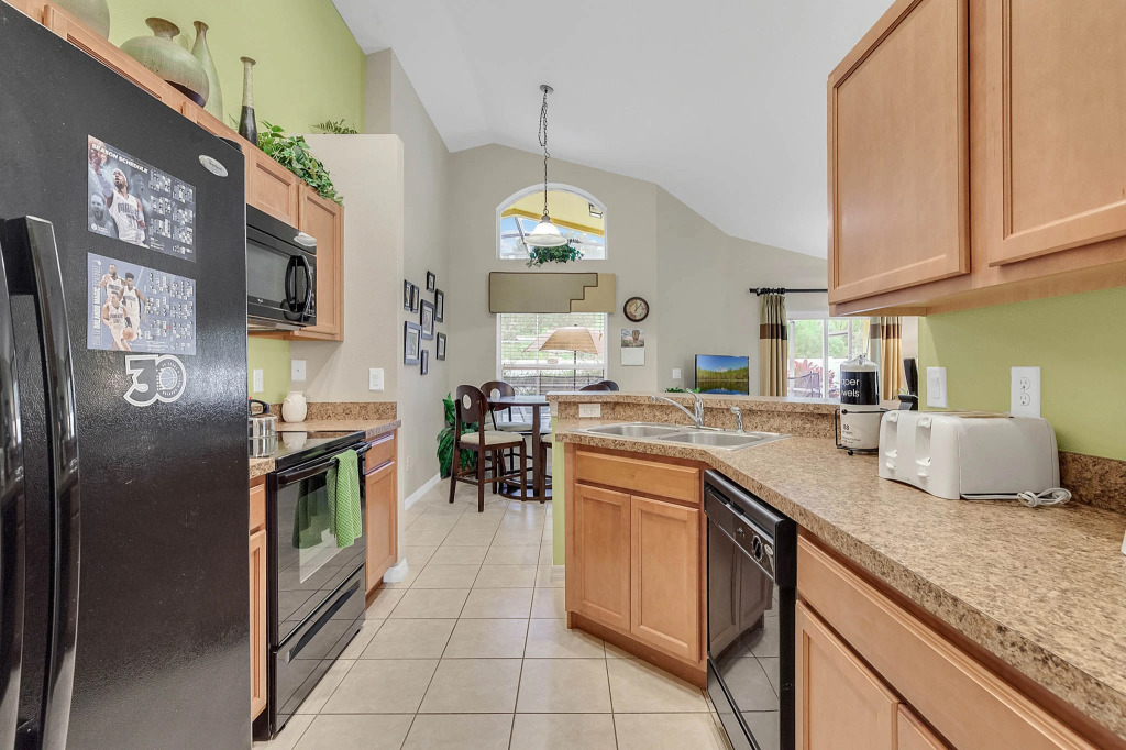 VP2522DC - 4 beds pool home - Gated resort