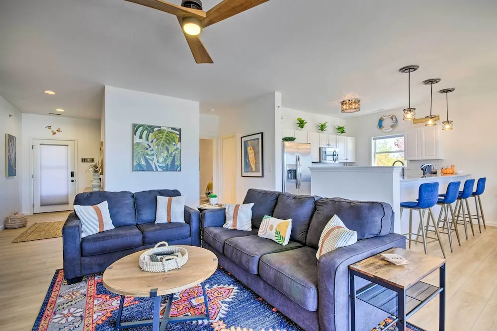 Lake Views & Boat Slip: Lake Ozark Condo!
