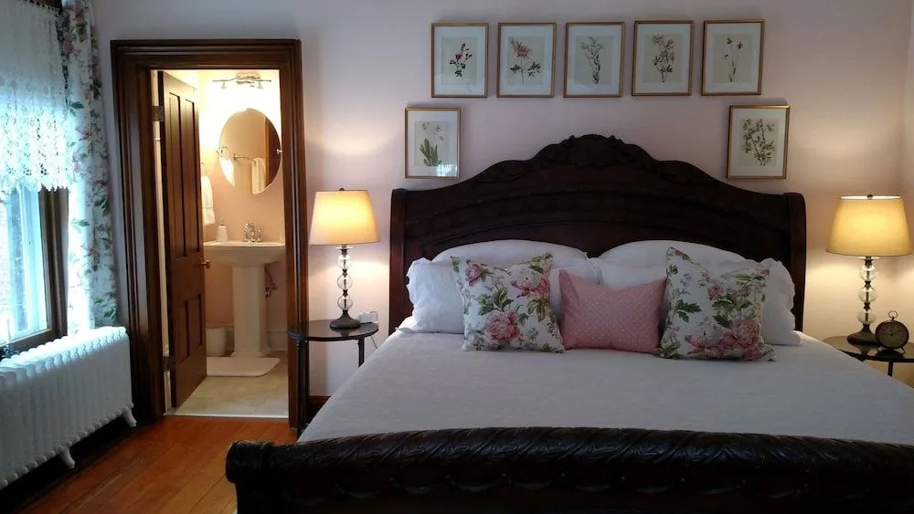 Lamberson Guest House