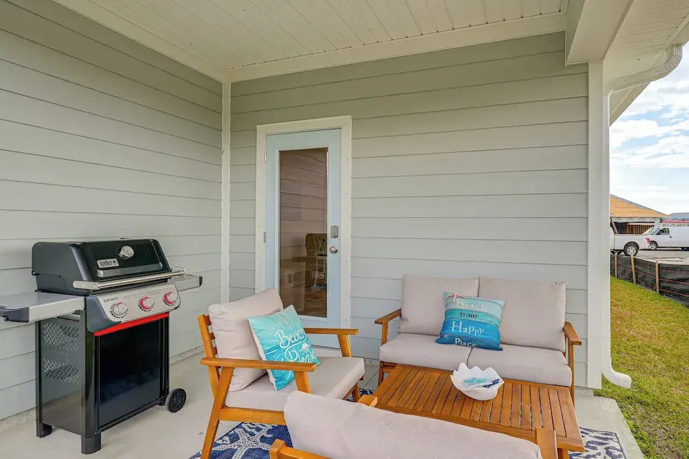 Unwind Poolside + Walk to Ocean! Port St Joe Home