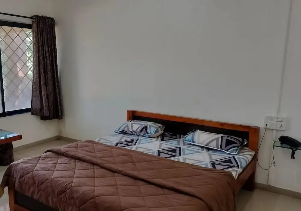 Hornbill Deluxe Hill Resort, Amba Ghat