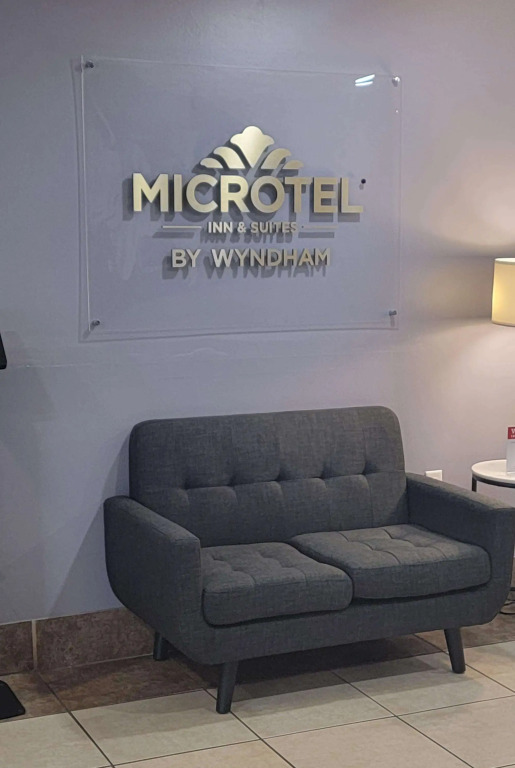 Microtel Inn & Suites by Wyndham Gardendale - Birmingham North