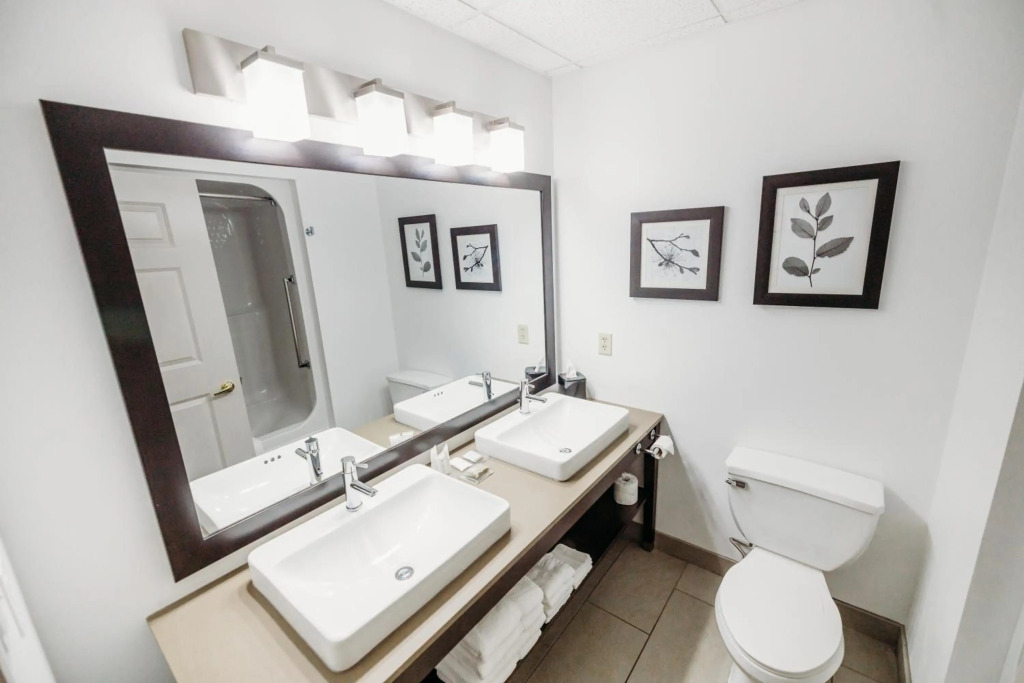 Parkview Inn & Suites, Lancaster Amish Country, PA