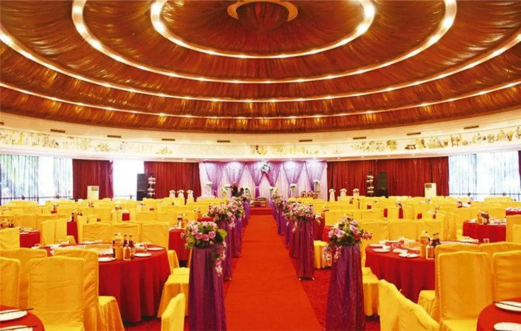 Xishuangbanna Golden Zone Hotel