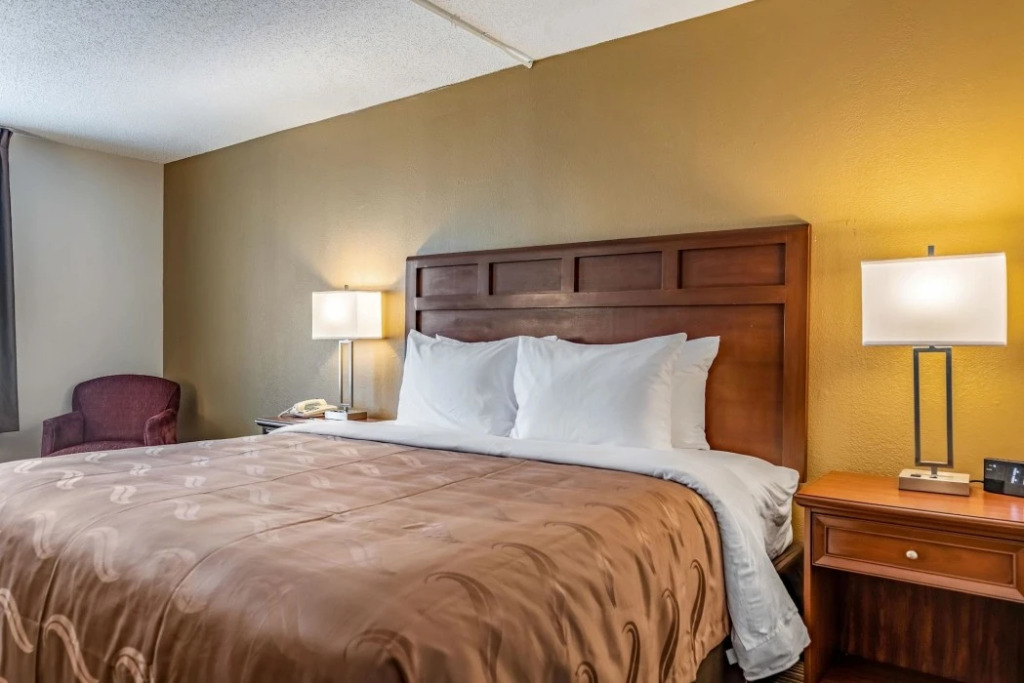 Knights Inn Bucyrus