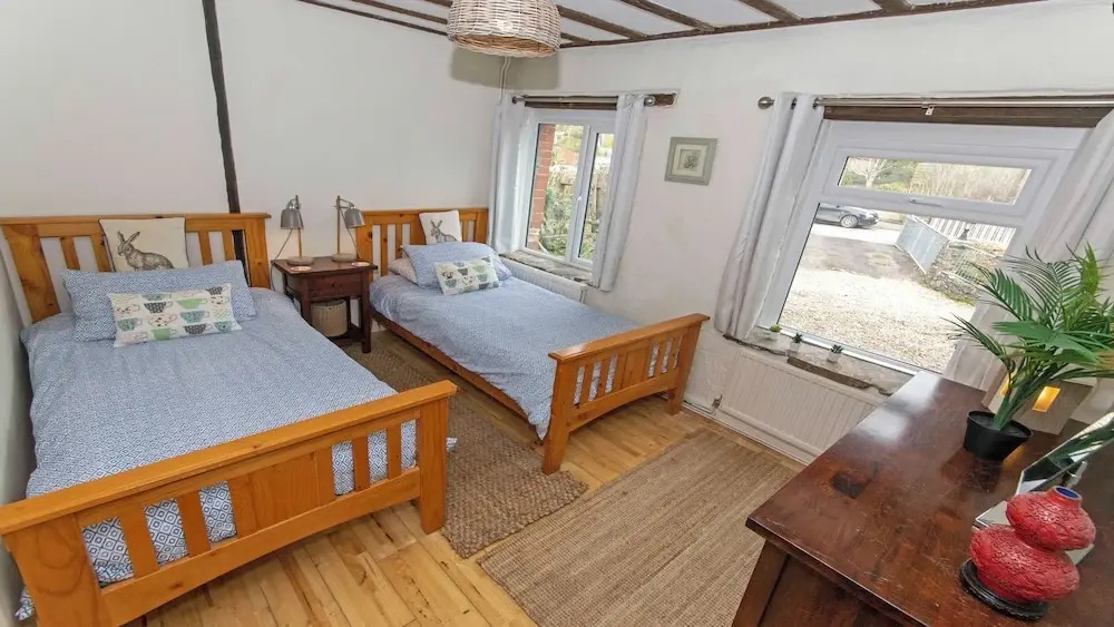 Shippenrill Croyde 6 Bedrooms, Sleeps 14, Hot Tub