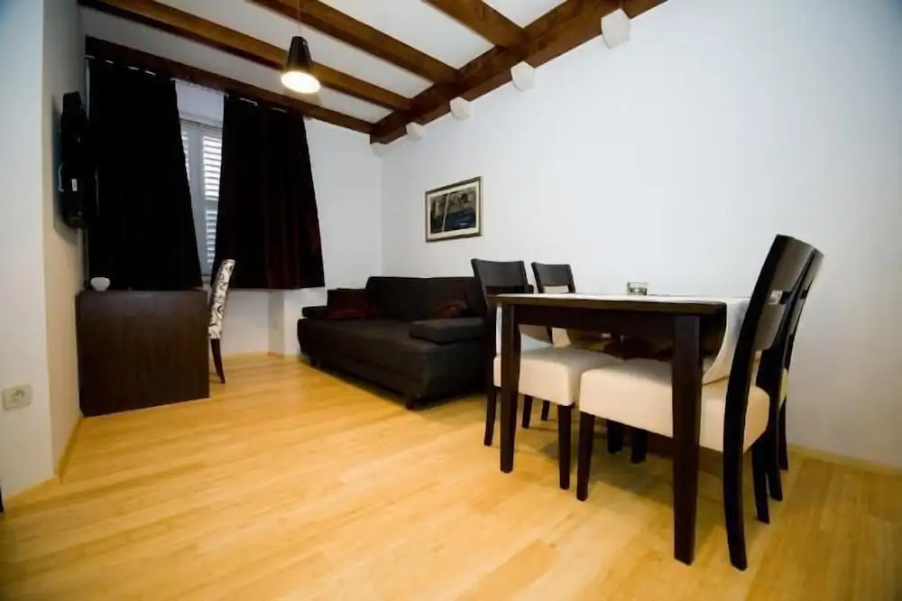 Guest House Flores