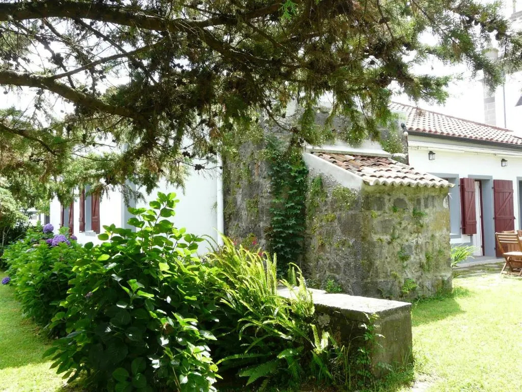 Casa da Igreja Velha
