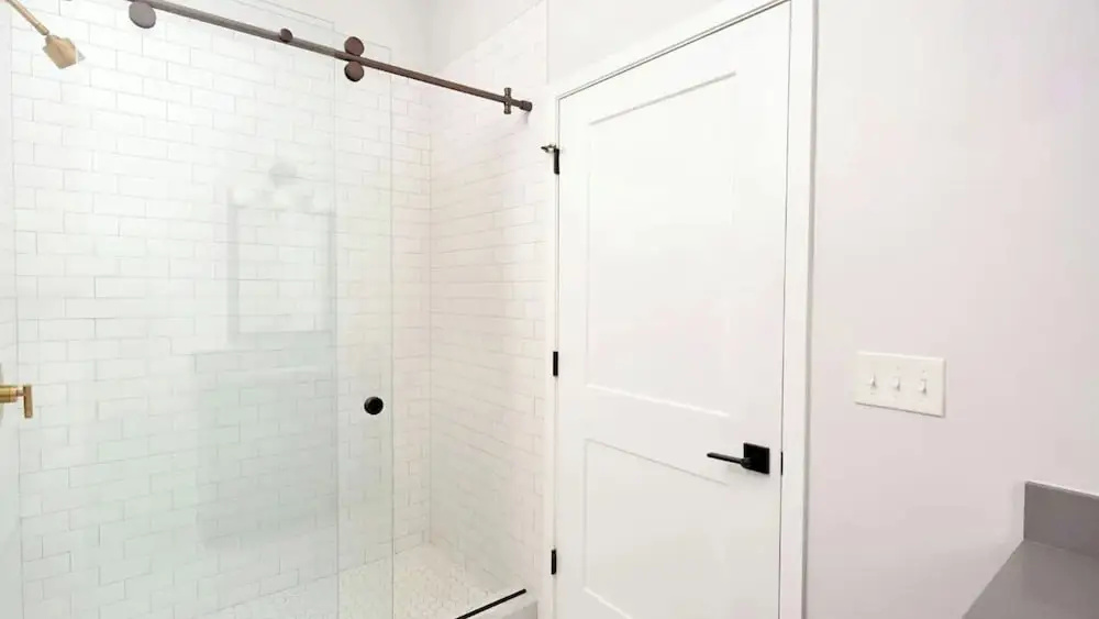 Sleeps 26 Entire Floor, Steps to French Quarter The Harlequin by Avantstay