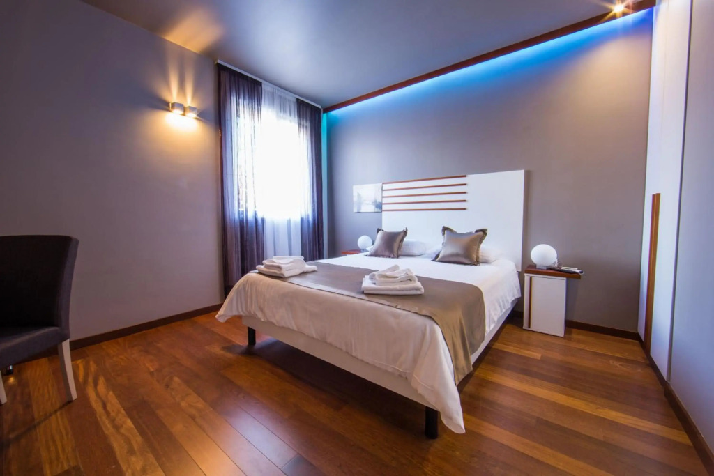 Luxury Rooms Silente Bacvice 1