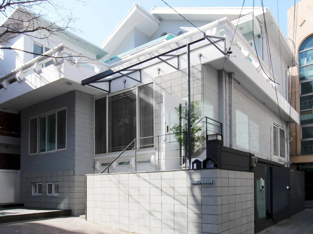 Hongdae Ongi Hotel 홍대 온기 호텔
