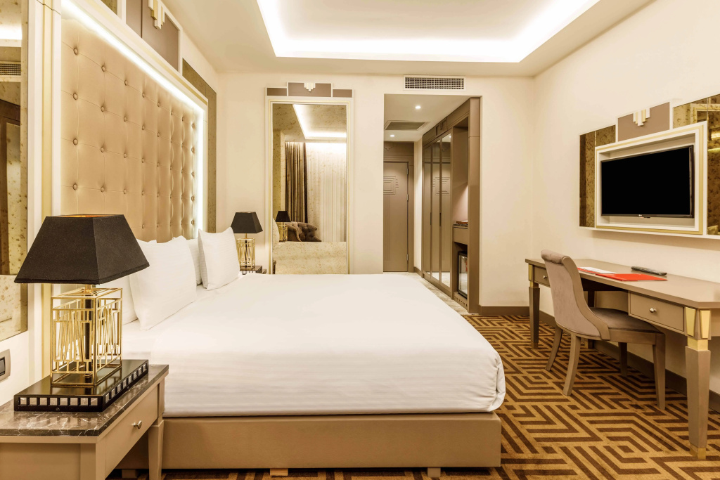 Rixos Downtown Antalya - The Land Of Legends Access