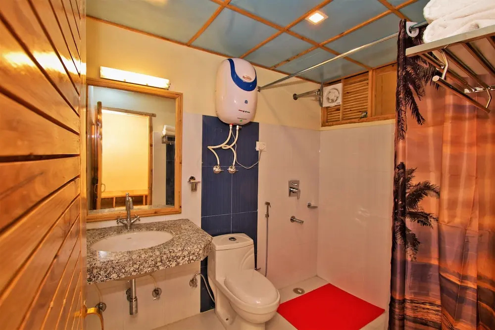 Vyas Vatika a wooden exotic Resort Near Old Manali