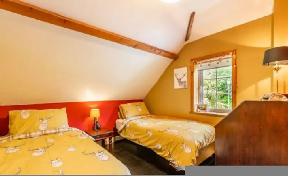 Host Stay Church Lane Cottage