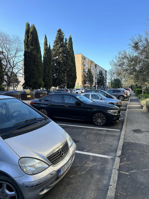 Impeccable 1-bed Apartment in Pula