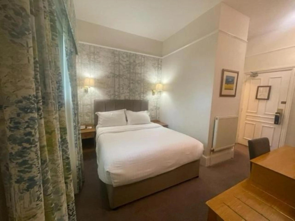 Reigate Manor Hotel