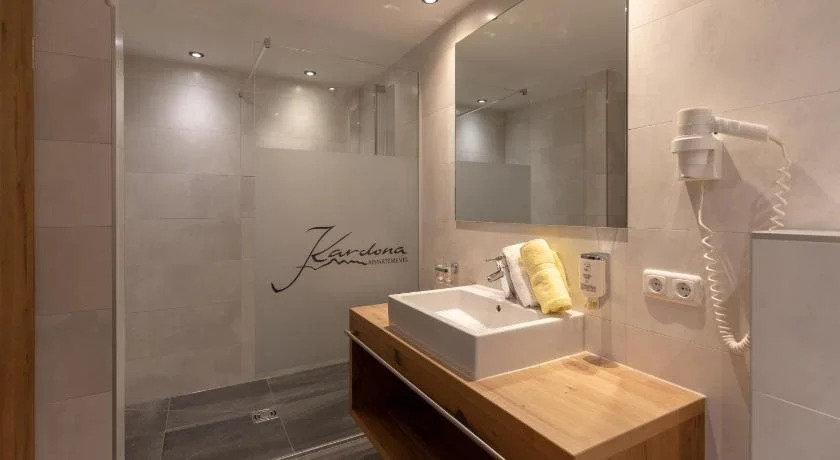 Hotel Garni Kardona