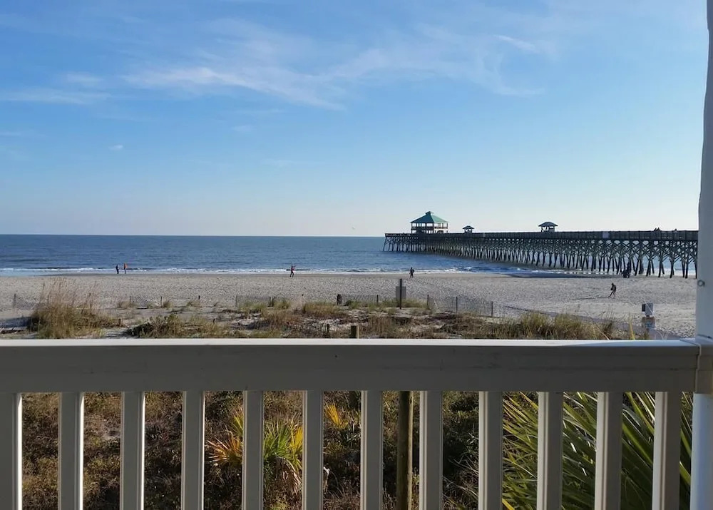 Seaside Villa 101 on Folly Beach