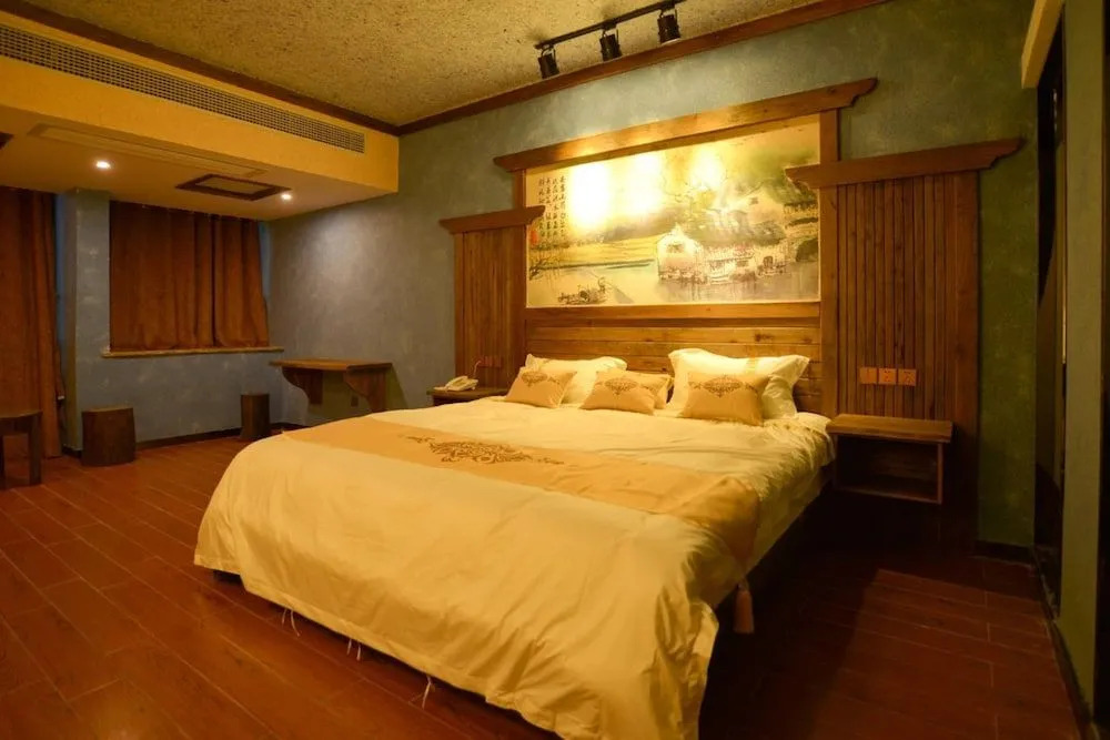 Tianmen Yeyu Hotel