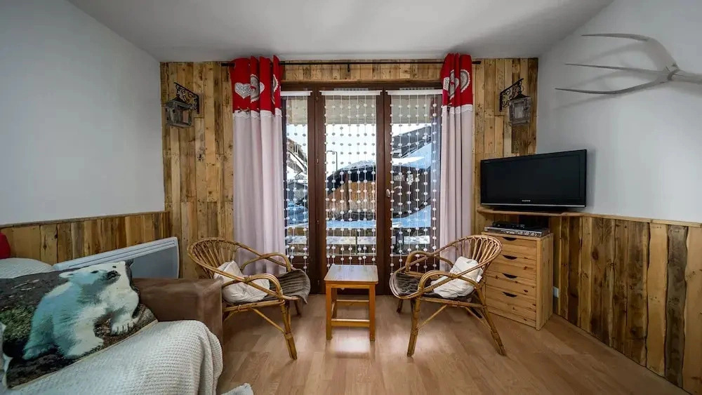 Apartment in France With Stunning Mountain Views