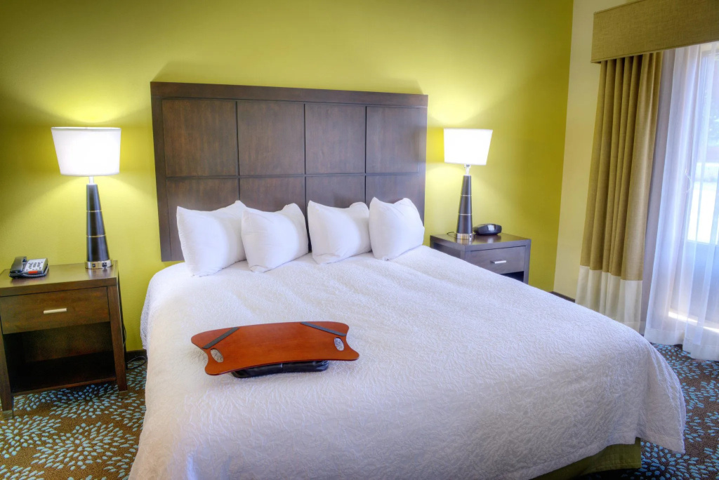 Hampton Inn & Suites Pensacola/Gulf Breeze