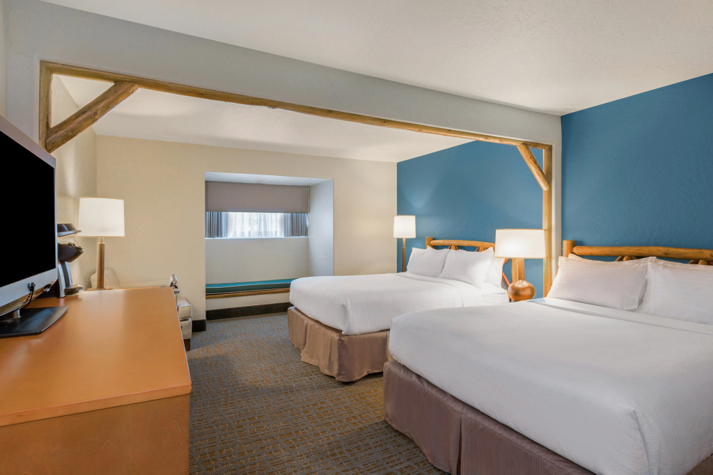 Holiday Inn Resort The Lodge at Big Bear Lake by IHG